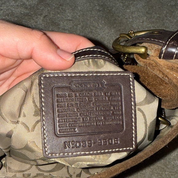 Coach Brown Suede Hobo Vintage 90s Shoulder Bag - Picture 7 of 7